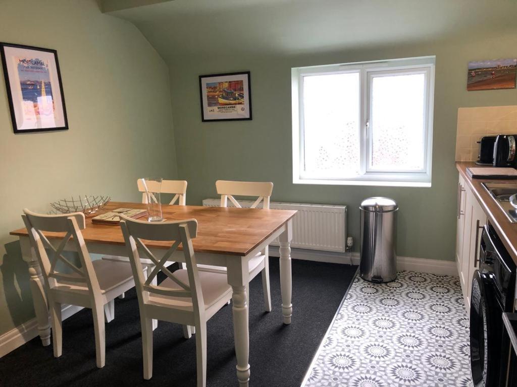Bare Village Holiday Apartment Morecambe Exterior foto